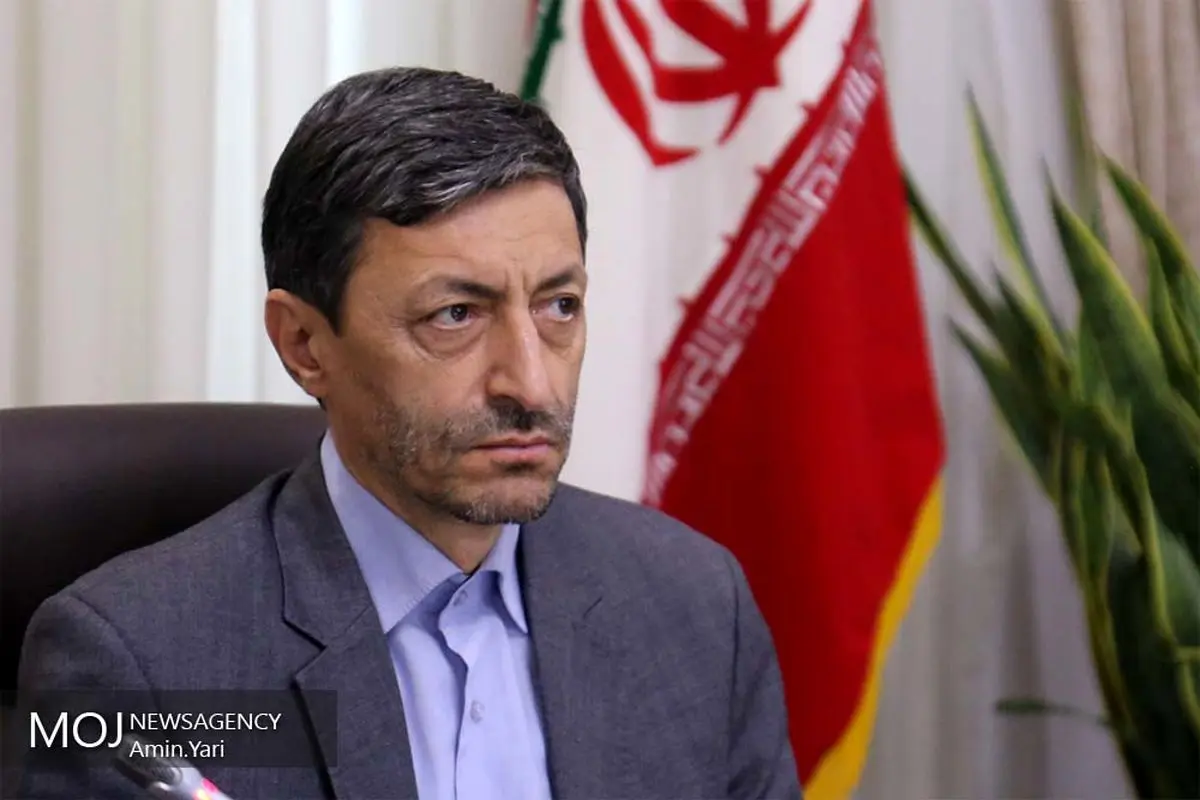 وحدت زیر پرچم ایران را باید حفظ کنیم