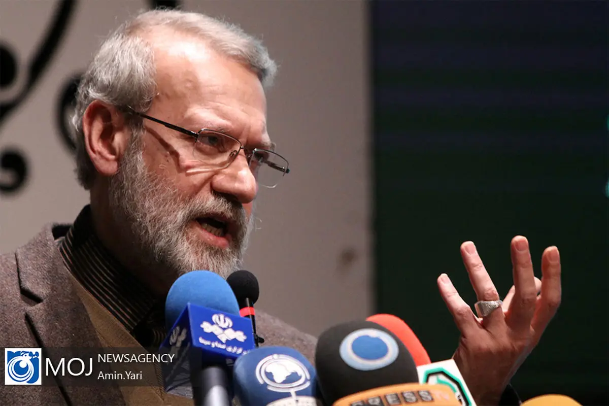 کنار ملت لبنان هستیم اما در امور داخلی دخالت نمی‌کنیم