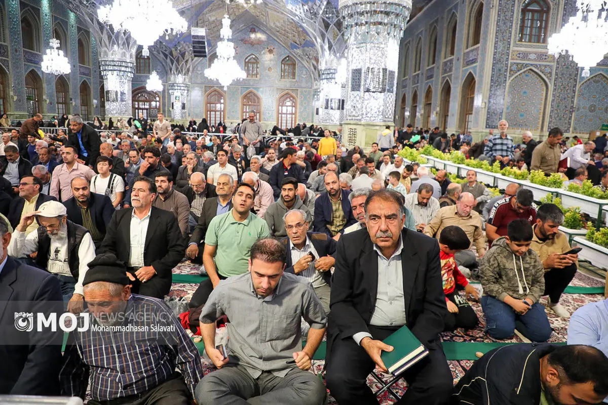 بیش از ۱۰۹ هزار زائر در طرح قرار زیارت به حرم مطهر امام رضا(ع) مشرف شدند