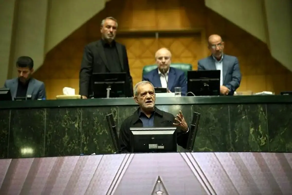 عامل تورم، دولت و مجلس هستند/ کسری بودجه مانع اصلی توسعه باتناسب است