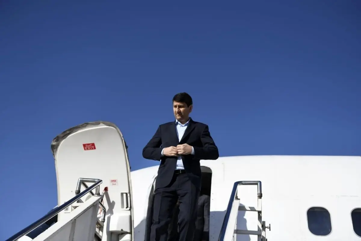 وزیر ارتباطات برای شرکت در کنفرانس جهانی توسعه ارتباطات راه دور به باکو رفت