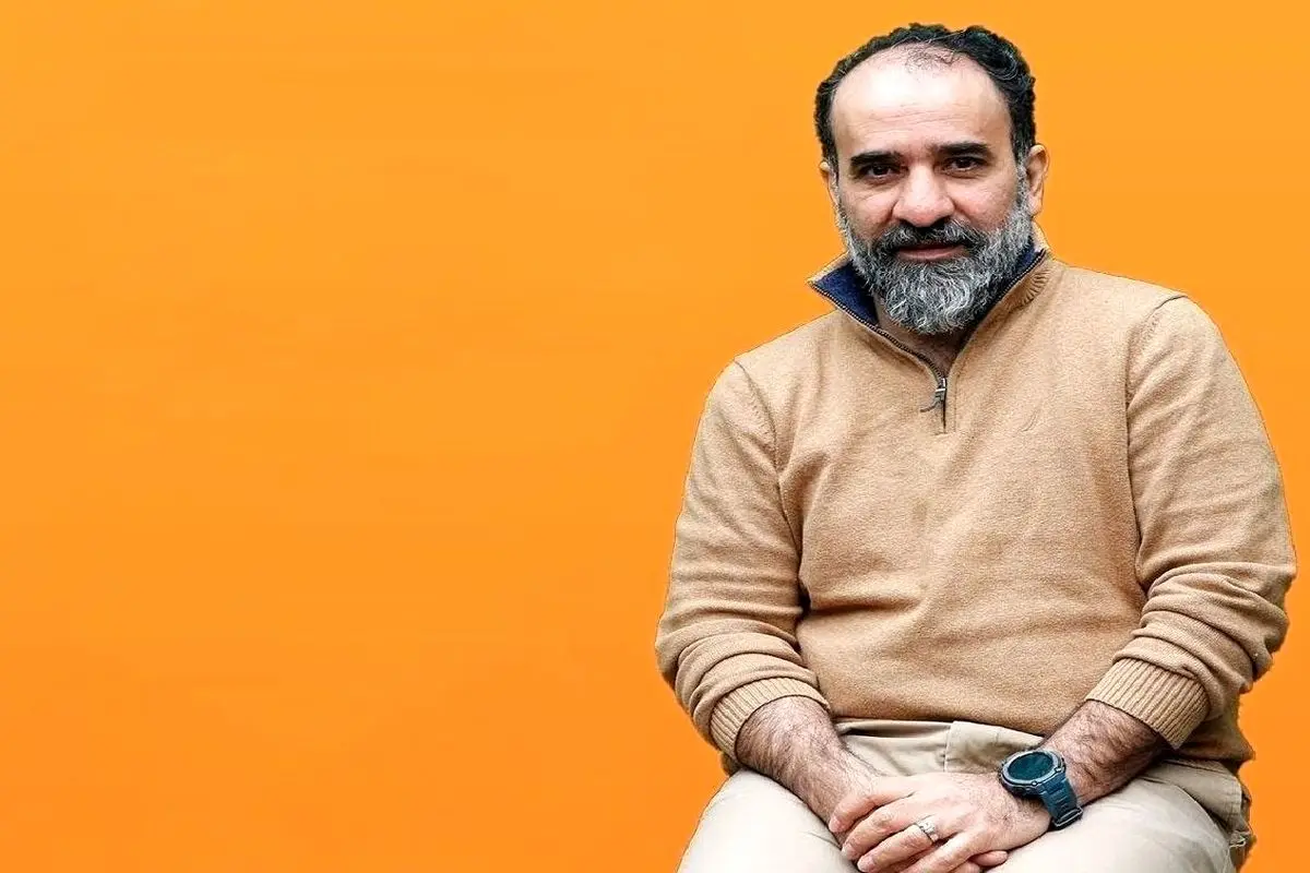 پزشک معالج شایعه خونریزی داخلی«رضا امیرخانی» را رد کرد