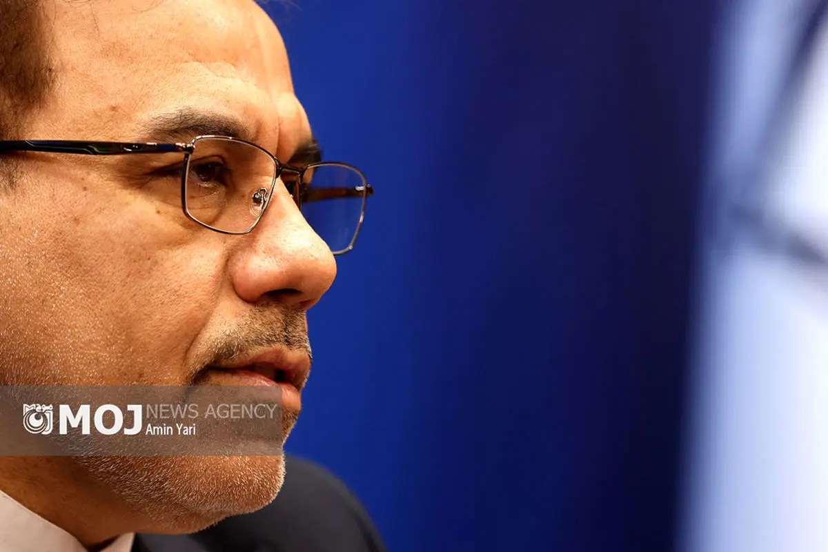 جهانگیر بر ضرورت شناسایی قوانین مزاحم و رفع تعارض میان منافع بخش دولتی و خصوصی تاکید کرد